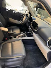  4 هونداي فينيو فل الفل اضافات مع فتحة سقف