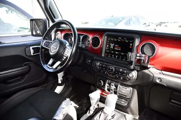  17 جيب جلاديتور روبيكون ديزل Jeep Gladiator Rubicon EcoDiesel 2021