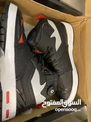  7 حذاء ( بوت ) رياضي للدراجات