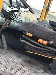  8 Volvo L90C