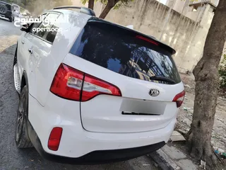  1 كيا سورينتو 2014