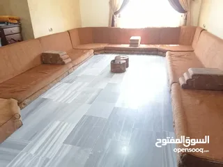  5 مجلس عربي كبير سعودي 16 مقعد  للبيع