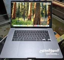  1 للبيع ماك بوك برو 2019 للمصممين والمنتجين والمهندسين شاشة16 cor i7 ram16 ssd512