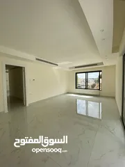  6 للبيع شقة أرضيه دابوق 220 م قرب اشارة النسر
