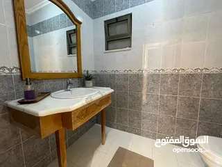  2 شقة مفروشة للايجار في دير غبار  ( Property 39218 ) سنوي فقط