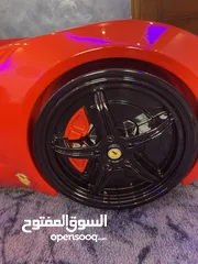  5 غرفة نوم أطفال على شكل سيارة