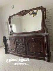  2 طقم بيرو مع  تواليت