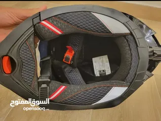  3 خوذة دراجة نارية (كاربون فايبر تصنيف DOT A)