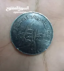  2 عمله تذاكريه للمها العربي فضه للبيع وزنها 30 غرام  تواصل خاص