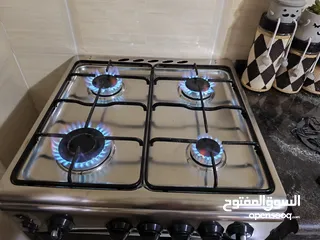  6 غاز اربعة عيون بحالة جيدة للبيع بسعر 35