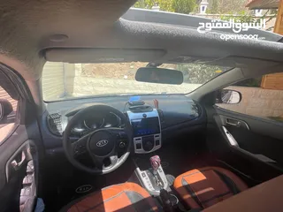  5 كيا فورتي 2009 فل الفل مع فتحة سقف أصلية وبصمة