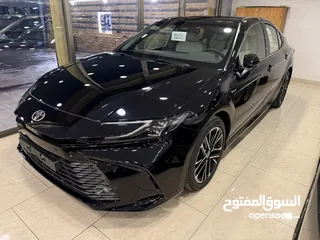  2 Toyota camry gle panorama 2025 زيرو وارد و كفالة الوكيل