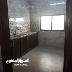  6 شقق ديلوكس للايجار ، ماركا ، طريق الحزام حي المطار ، عمارة سكنية ، للايجار شقق سكنية ، عائلات.