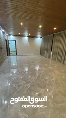  16 شقه مع رووف (300متر ) قرب شارع الاستقلال ضاحيه الاقصى
