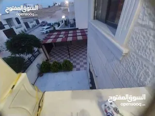 8 منزل للبيع ثلاث طوابق جديد منطقة البيضاء