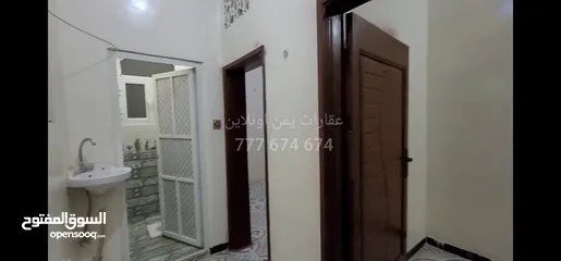  2 شقة تمليك في صنعاء _حي شميلة للبيع بسعر مغرري جداا