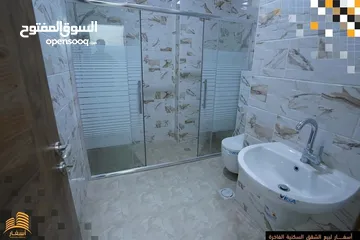  10 شقة دوبلكس مع روف وترس فاخره