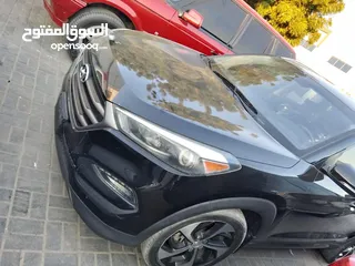  8 hyundai tucson 2018  1.6 cc