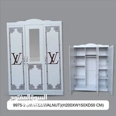  17 150X200 CHINA 3 DOOR CUPBOARD