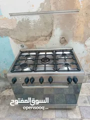  3 غاز إيطالي