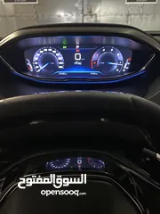  10 جيب بيجو 3008 اسود للبيع ( بسبب السفر)