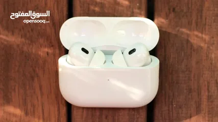  5 AirPods Pro (2nd Generation)