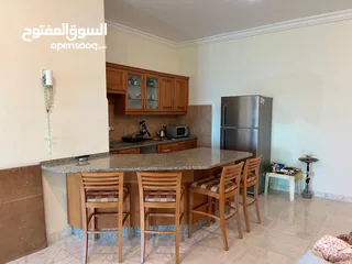  9 مزرعة للبيع   بأجمل  مناطق الصبيحي (ميسرة) على قمة الجبل ذو اطلالة خلابة