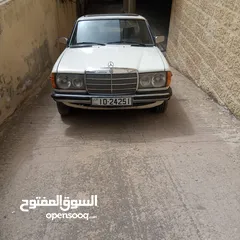 2 مرسيدس e200 لف (التواصل على الرقم الموجود داخل الاعلان فقط )
