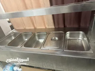 4 عدد مطعم ثلاجات