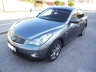  7 Infiniti QX-50 (2014) # Fully Agent Maintained # Less Driven