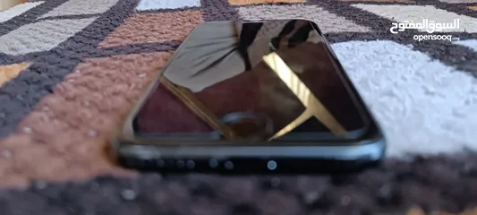  4 i phone 8 ايفون 8