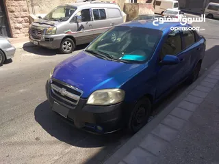  3 chevrolet Avio 2010