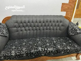  1 طقم كنب راقي جدا  للعائلات  طقم كنب 11مقعد مع 8 وسائد بسعر مناسب