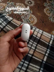  5 سماعه ابل للبيع او للبدل ابل اصلي معها شاحن سماعه صوتها عالي كثير.   او للبدل