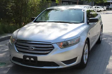  2 Ford taurus  2013