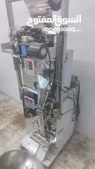  2 ماكينة تعبئة وتغليف بودرة و حبوب