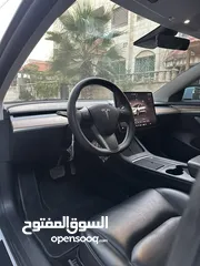  22 تسلا موديل 3 لون أبيض لؤلؤي 2022 Tesla model 3 . 2022