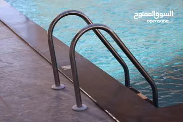  5 تل الرمان شمال عمان قرب عسل الترياق جسر مرصع قبل جامعة فيلادلفيا ومحطة تل الرمان للمحروقات