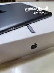  9 ipad (9th Generation) wi-fi بحالة الوكاله