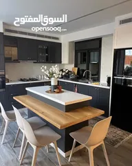  1 أريحا - فيلا للبيع: استمتع بالرفاهية، تشطيب عالي الجودة، الخيار المثالي للعائلات