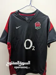  30 تيشرتات كرة قدم