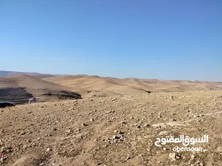  6 قطعة ارض 3دونمات ونصف فقط  مطلة ومرتفعه واصل جميع خدمات شرق جرش دحل