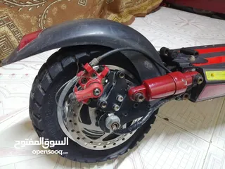  1 اسكوتر كهرباء جوده عاليه