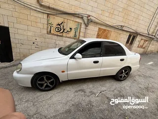  4 دايو لانوس 2002