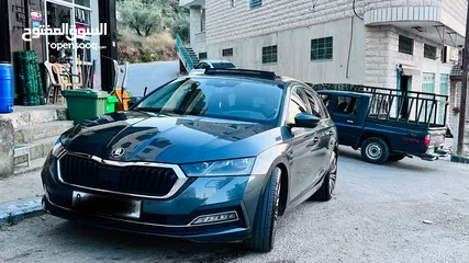  5 سكودا استيشن