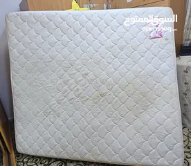  1 فرشة للبيع