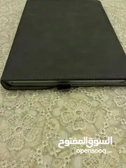  9 Microsoft Surface Pro (5th Gen)