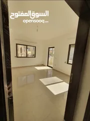  11 عماره جديده/4 شقق طابقيه للبيع