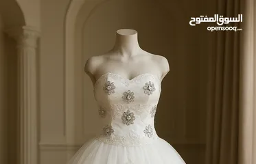  4 فساتين زفاف / خطبة واعراس للبيع
