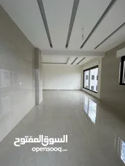  7 شقة سوبر ديلوكس طابق ثالث مع رووف بإطلالة دائمة باجمل مناطق ابو نصير